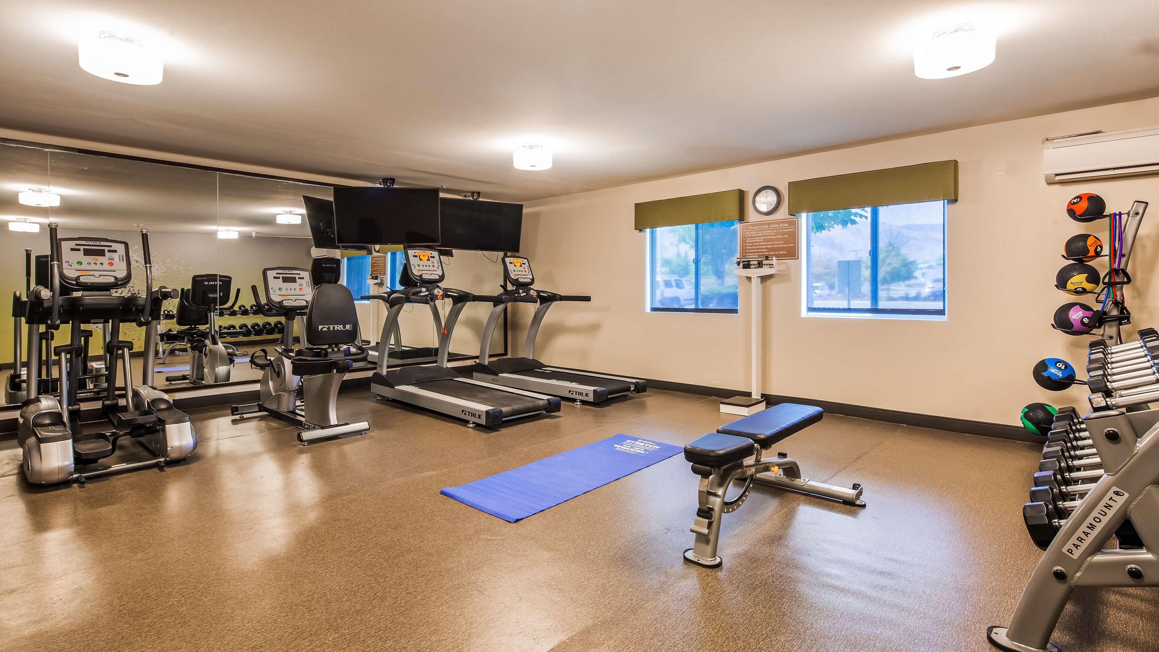 Best Western Plus Wenatchee Downtown Hotel Extérieur photo