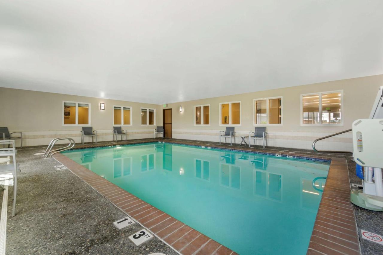 Best Western Plus Wenatchee Downtown Hotel Extérieur photo